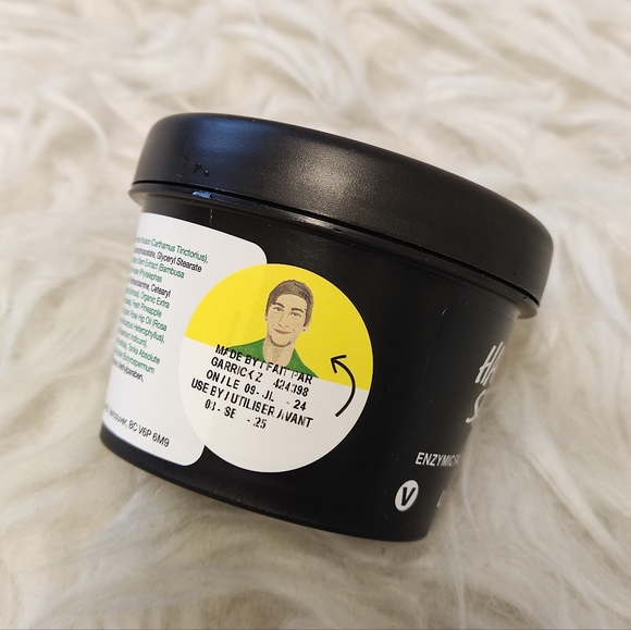 Lush happy skin enzymic facial exfoliator - Picture 2 of 3